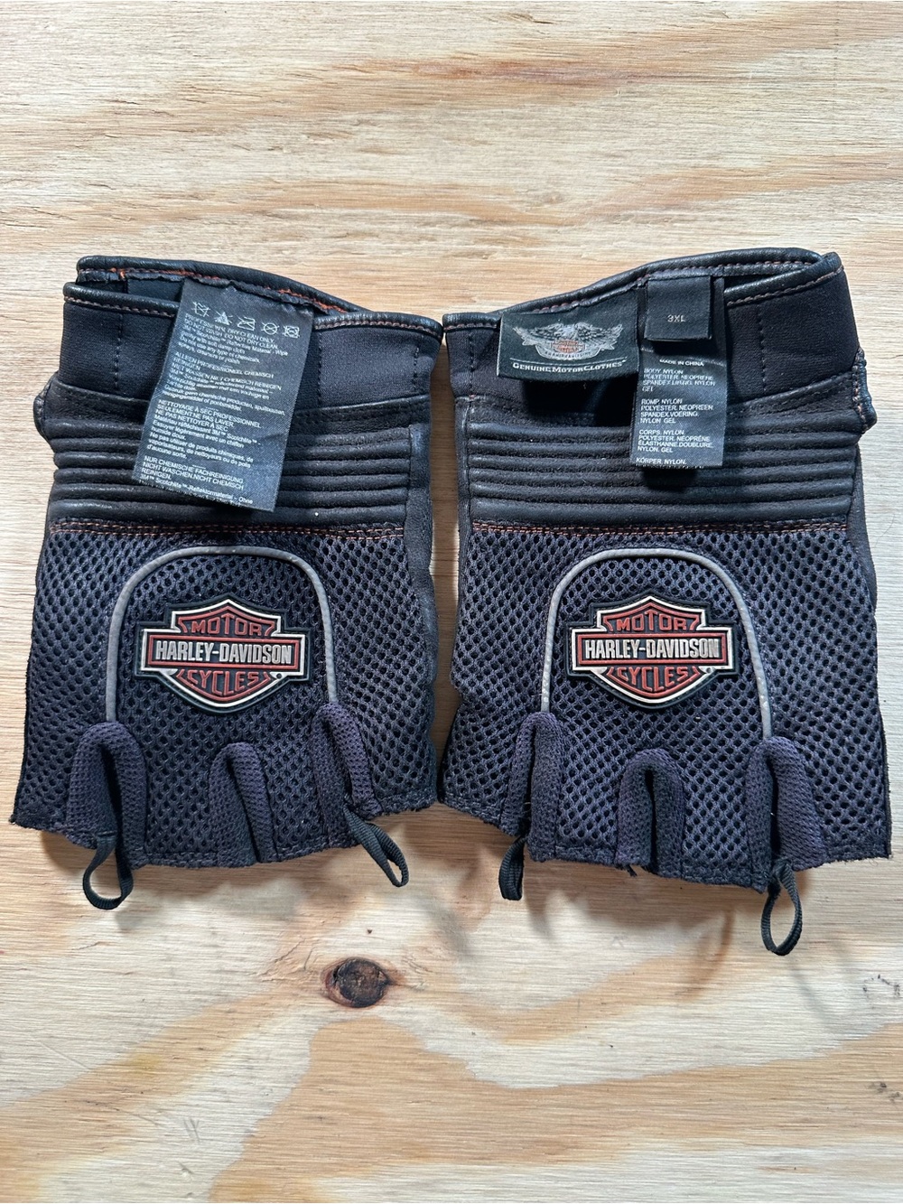 Harley-Davidson Black Fingerless Mesh Riding Gloves with Logo